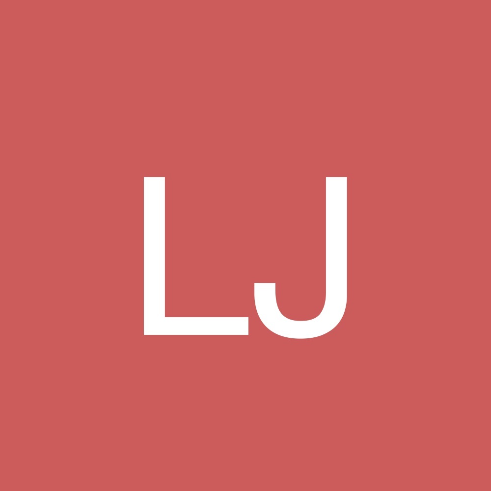 Meet your Posher, Laurie